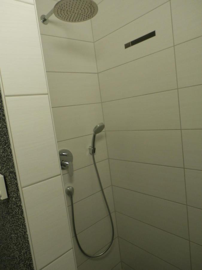 Ferienwohnung Am Seglerhafen Peenemunde Buitenkant foto