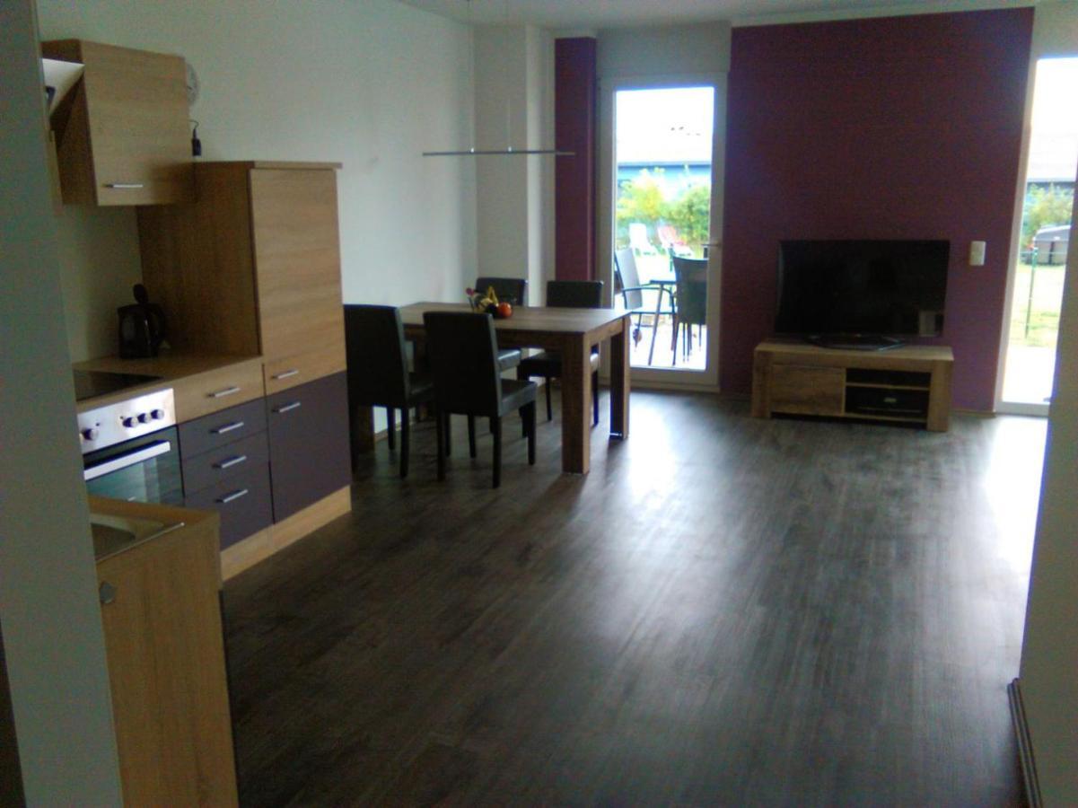 Ferienwohnung Am Seglerhafen Peenemunde Buitenkant foto
