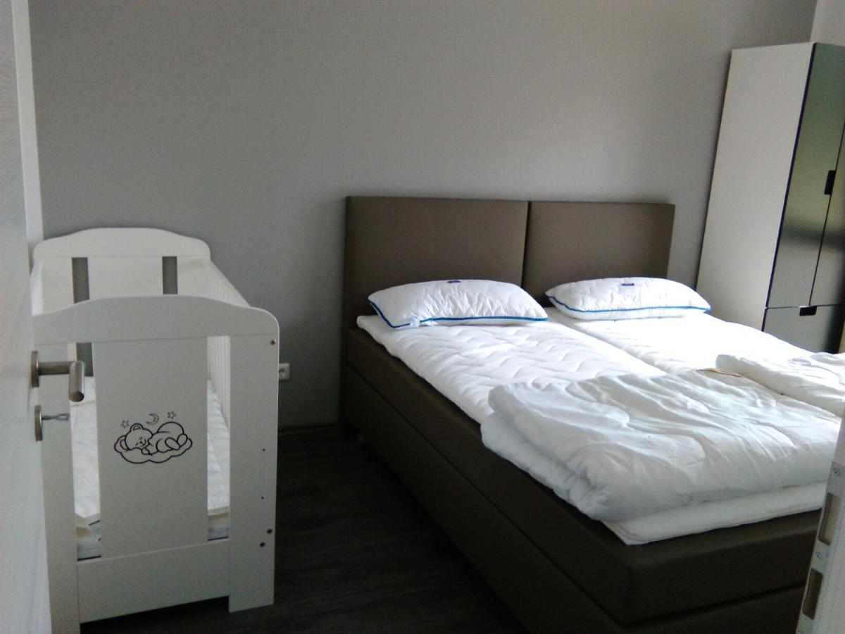 Ferienwohnung Am Seglerhafen Peenemunde Buitenkant foto